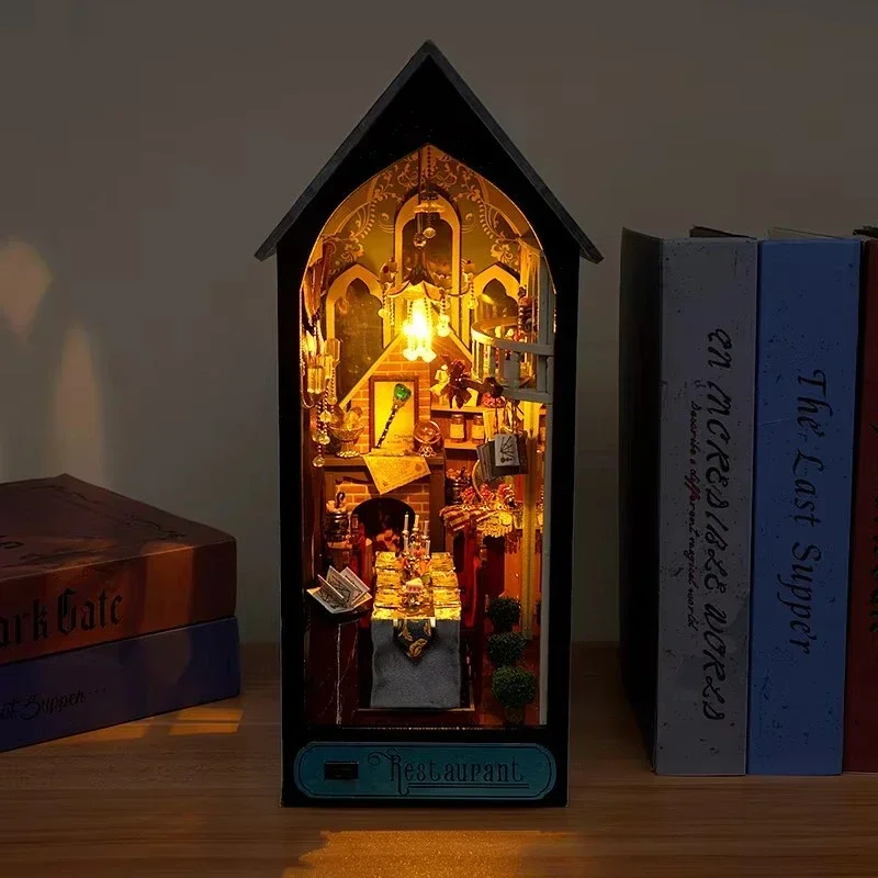 Estante Mágica para Livros, De - Diy Wooden Book Nook Kit Shelf Insert avaliação e preço